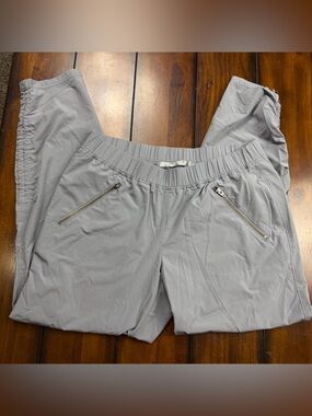 Athleta Light Gray Athletic Zip-Pocket Pants